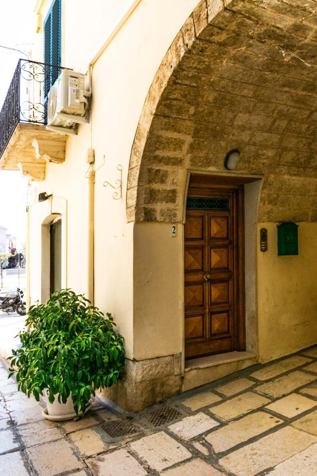 몰라디바리 Palazzo Vaaz 아파트 외부 사진